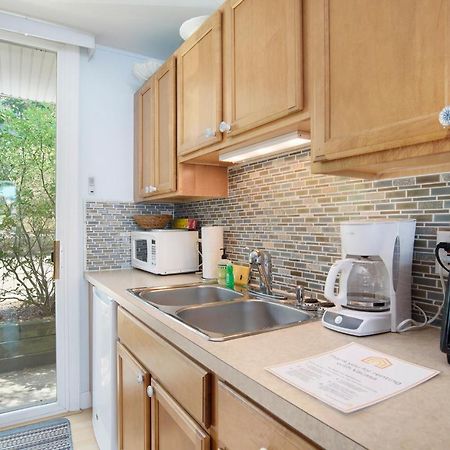Waterside Suites Saugatuck Dış mekan fotoğraf