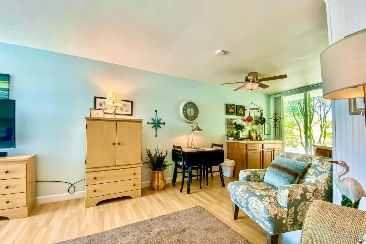 Waterside Suites Saugatuck Dış mekan fotoğraf