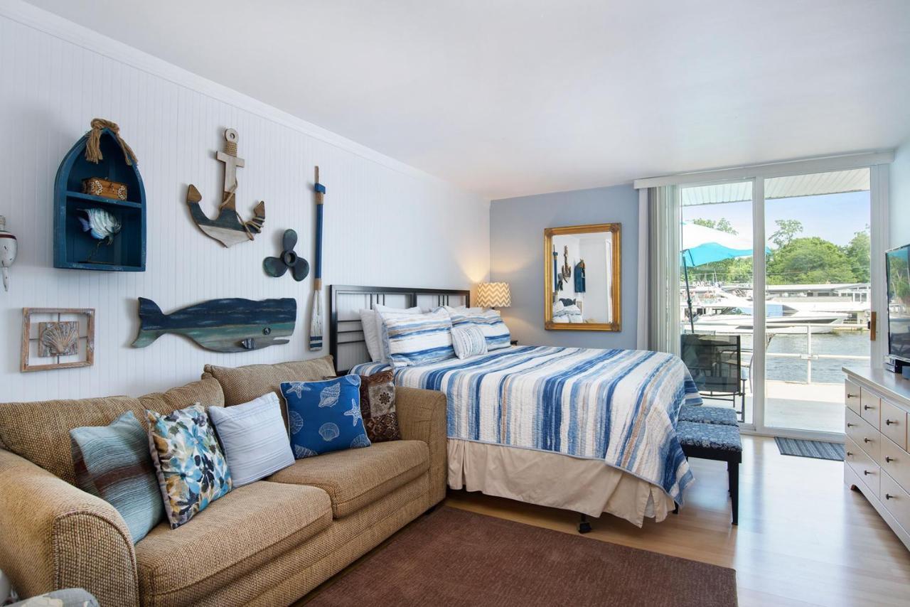 Waterside Suites Saugatuck Dış mekan fotoğraf