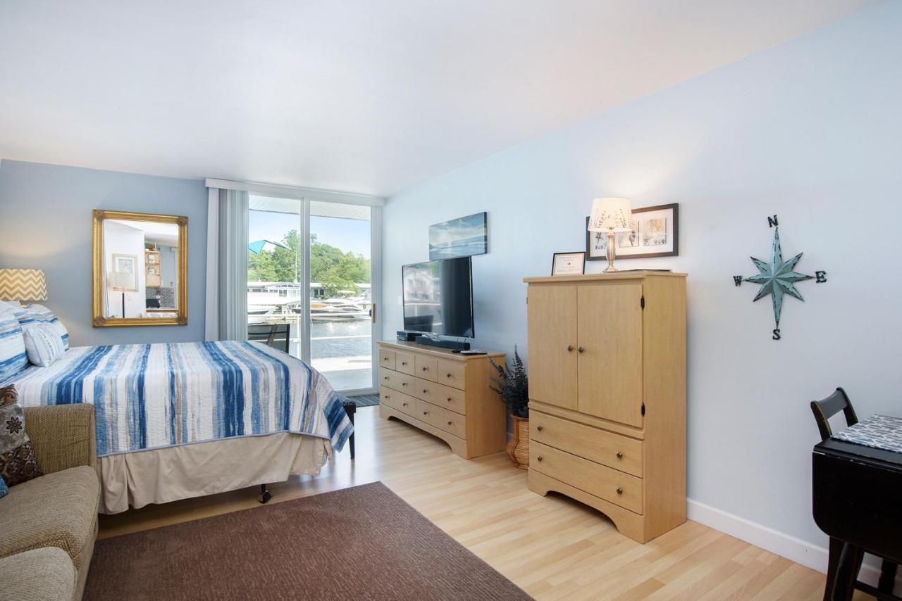 Waterside Suites Saugatuck Dış mekan fotoğraf