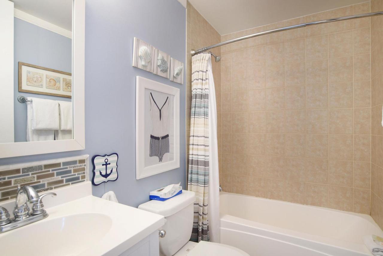 Waterside Suites Saugatuck Dış mekan fotoğraf