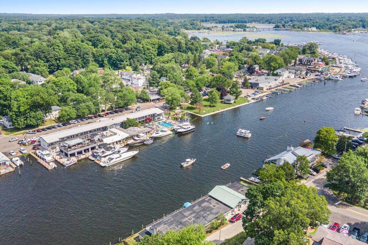 Waterside Suites Saugatuck Oda fotoğraf